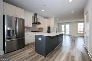 6715 Karter Robinson Dr, Haymarket, VA 20169 - Photo 7