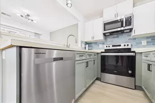 7981 Calvary Ct, Manassas, VA 20109 - Photo 11