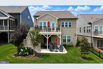 6840 Gerber Daisy Lane, Haymarket, VA 20169 - Photo 3