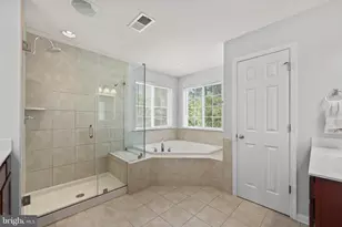 16355 Boatswain Cir, Woodbridge, VA 22191 - Photo 13