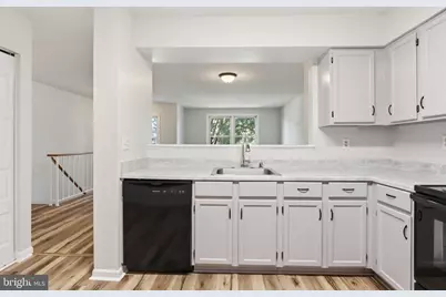 7546 Emerald Drive, Manassas, VA 20109 - Photo 15