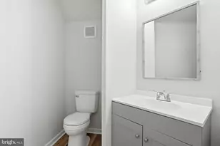 7546 Emerald Dr, Manassas, VA 20109 - Photo 5