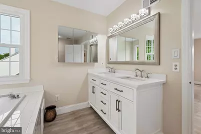 16069 Olmstead Lane, Woodbridge, VA 22191 - Photo 7
