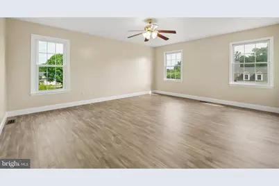 16069 Olmstead Lane, Woodbridge, VA 22191 - Photo 3