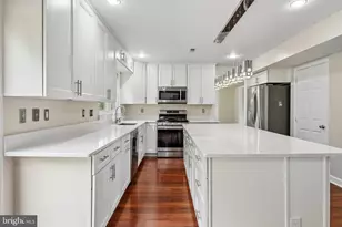 16069 Olmstead Ln, Woodbridge, VA 22191 - Photo 19