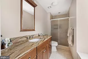 4525 Edsall Dr, Woodbridge, VA 22193 - Photo 37