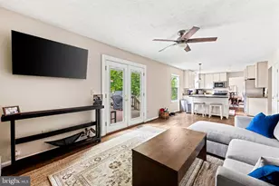 4525 Edsall Dr, Woodbridge, VA 22193 - Photo 29