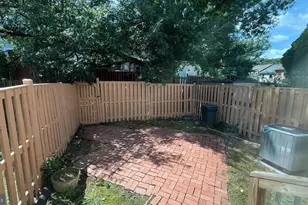 2015 Mayflower Dr, Woodbridge, VA 22192 - Photo 13
