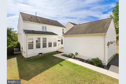6713 Selbourne Lane, Gainesville, VA 20155 - Photo 9