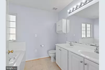 6713 Selbourne Lane, Gainesville, VA 20155 - Photo 23