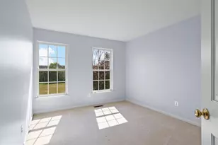 6713 Selbourne Ln, Gainesville, VA 20155 - Photo 19