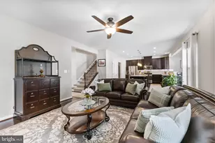 12380 Southington Dr, Woodbridge, VA 22192 - Photo 19