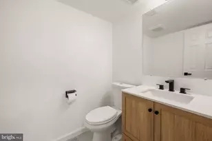 14874 Emberdale Dr, Woodbridge, VA 22193 - Photo 7