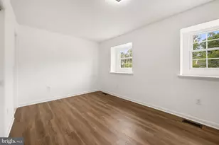 14874 Emberdale Dr, Woodbridge, VA 22193 - Photo 13
