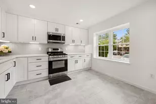 14874 Emberdale Dr, Woodbridge, VA 22193 - Photo 3