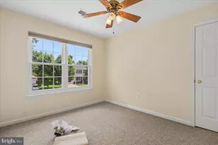 12303 Grimsby Ln, Bristow, VA 20136 - Photo 21