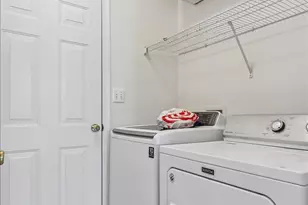 12303 Grimsby Ln, Bristow, VA 20136 - Photo 23