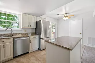 13548 Polar Ct, Woodbridge, VA 22193 - Photo 27