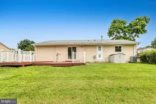 15101 Campbell Ln, Woodbridge, VA 22193 - Photo 29