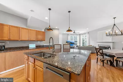9107 Ribbon Falls Loop, Bristow, VA 20136 - Photo 7