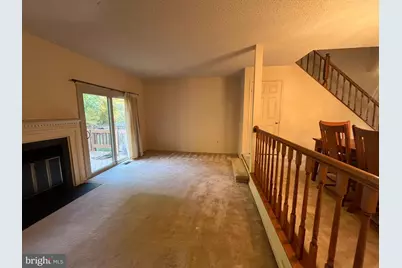11531 Hill Meade Lane, Woodbridge, VA 22192 - Photo 9