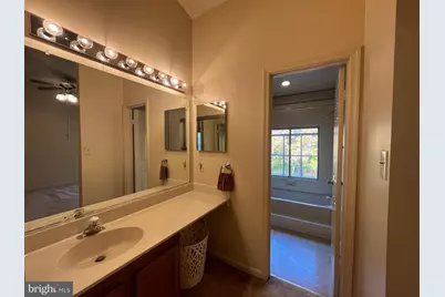 11531 Hill Meade Lane, Woodbridge, VA 22192 - Photo 13