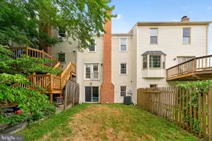 12517 Manchester Way, Woodbridge, VA 22192 - Photo 25