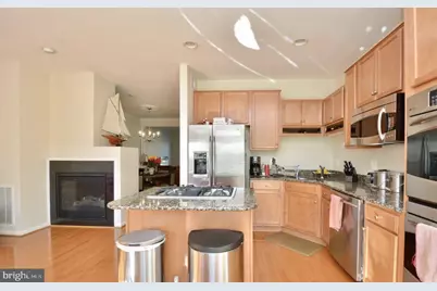 2454 Battery Hill Circle, Woodbridge, VA 22191 - Photo 9
