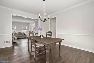 6032 Gholson Bridge Ct, Manassas, VA 20112 - Photo 7