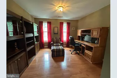 2010 Hanson Ln, Woodbridge, VA 22191 - Photo 29