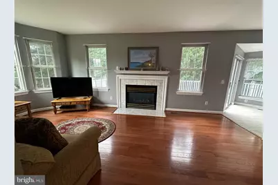 2010 Hanson Ln, Woodbridge, VA 22191 - Photo 15