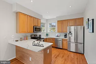 6278 Tenor Ct, Woodbridge, VA 22193 - Photo 13