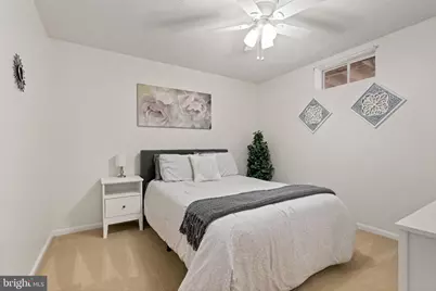 6278 Tenor Court, Woodbridge, VA 22193 - Photo 33