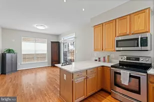 6278 Tenor Ct, Woodbridge, VA 22193 - Photo 15