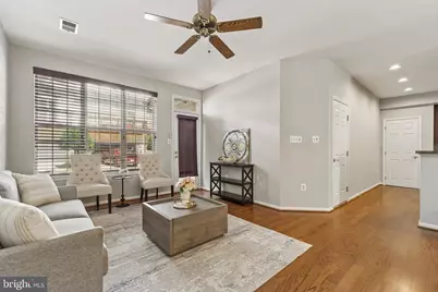 13810 Custis Square, Woodbridge, VA 22191 - Photo 11