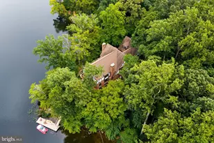 2490 Tree House Dr, Woodbridge, VA 22192 - Photo 123