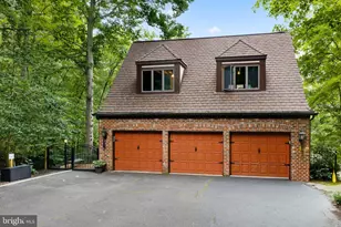 2490 Tree House Dr, Woodbridge, VA 22192 - Photo 61