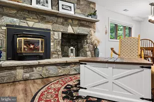 2490 Tree House Dr, Woodbridge, VA 22192 - Photo 105