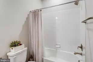 1984 Silver Sycamore Ln, Dumfries, VA 22026 - Photo 35