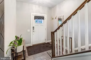 1984 Silver Sycamore Ln, Dumfries, VA 22026 - Photo 7