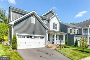 1984 Silver Sycamore Ln, Dumfries, VA 22026 - Photo 5