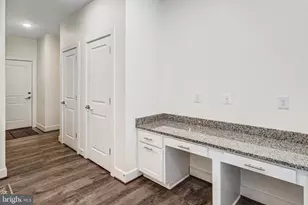 1984 Silver Sycamore Ln, Dumfries, VA 22026 - Photo 19
