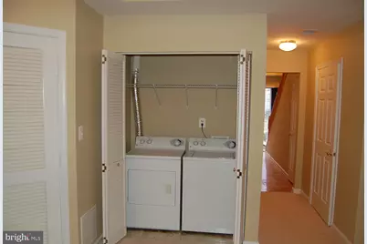 4081 Cressida Place #F, Woodbridge, VA 22192 - Photo 5