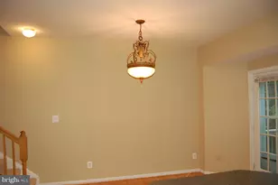 4081 Cressida Pl, Woodbridge, VA 22192 - Photo 17