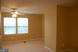 4081 Cressida Pl, Woodbridge, VA 22192 - Photo 25