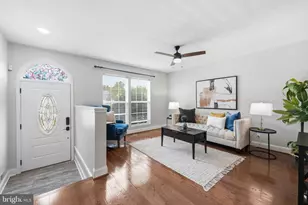 14824 Winding Loop, Woodbridge, VA 22191 - Photo 5