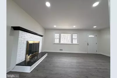 7629 Huron Drive, Gainesville, VA 20155 - Photo 17