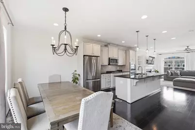 6833 William White Way, Haymarket, VA 20169 - Photo 3