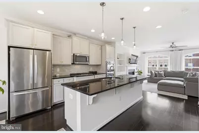 6833 William White Way, Haymarket, VA 20169 - Photo 5