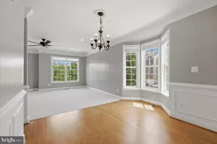 8928 Brewer Creek Pl, Manassas, VA 20109 - Photo 11